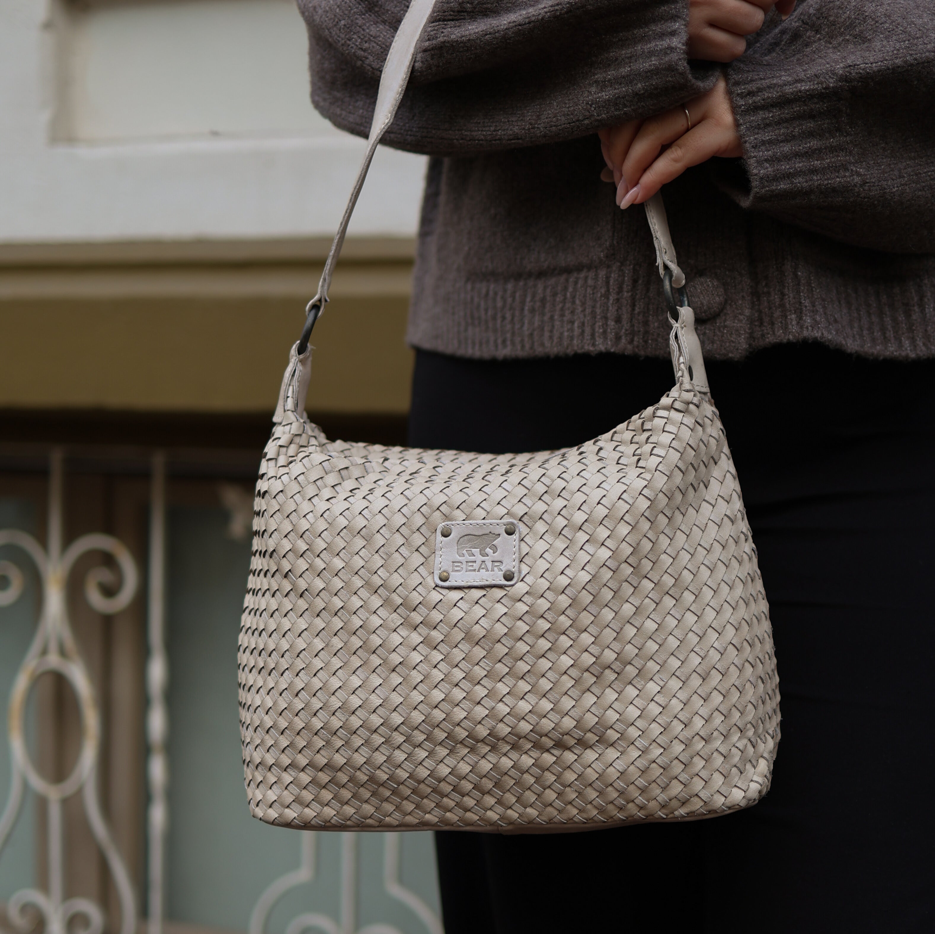 Geflochtene Beuteltasche 'Marlène' Cognac