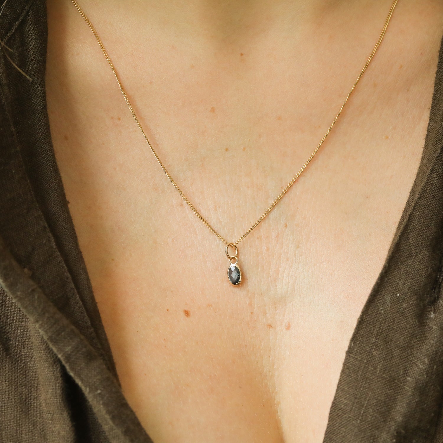 London Blue Topas Geburtsstein Anhänger Dezember | 14K Gold