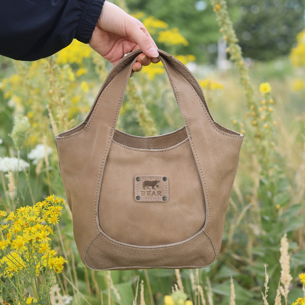Kleine Hand-/Umhängetasche 'Carol' Taupe