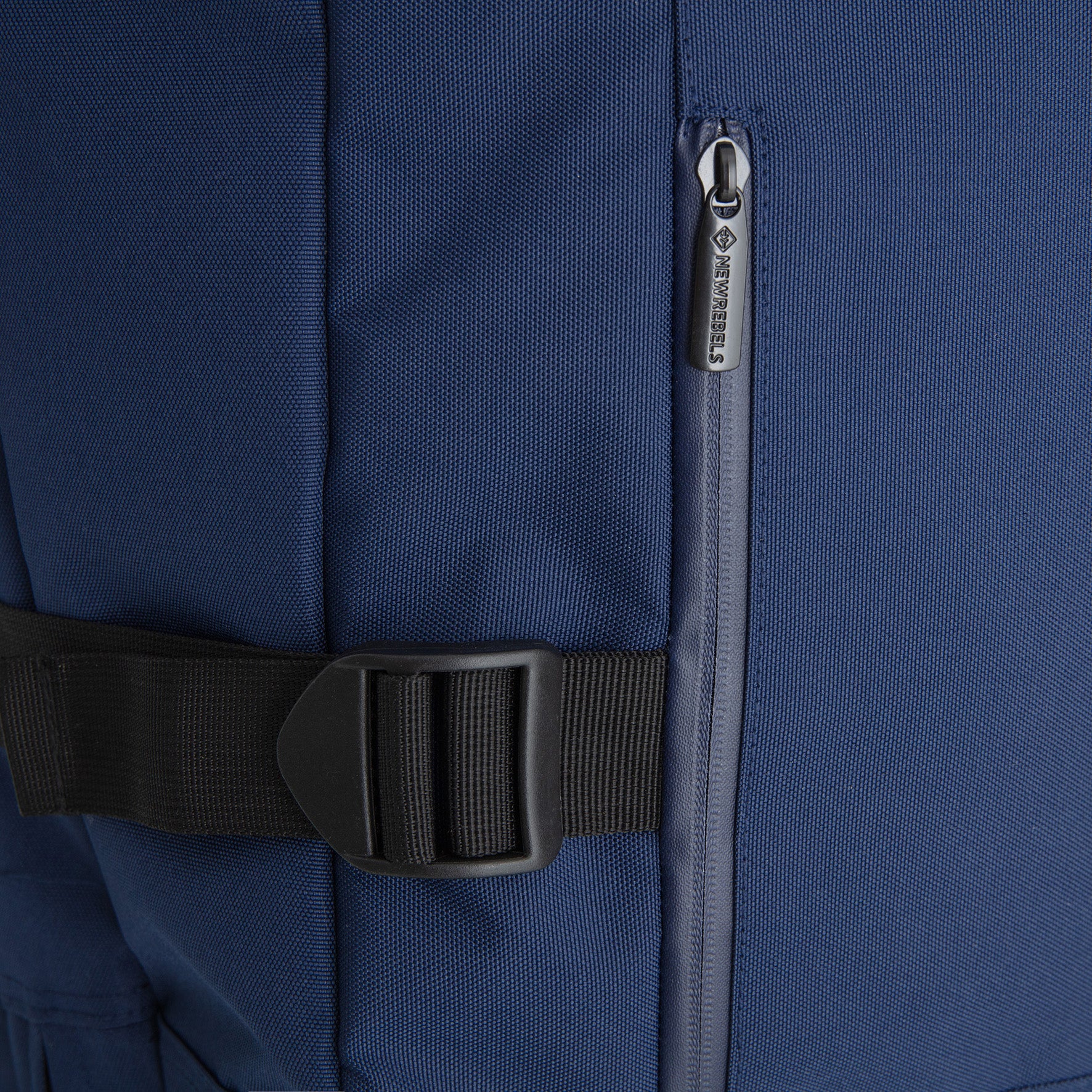 Cortland Trolley L Navy