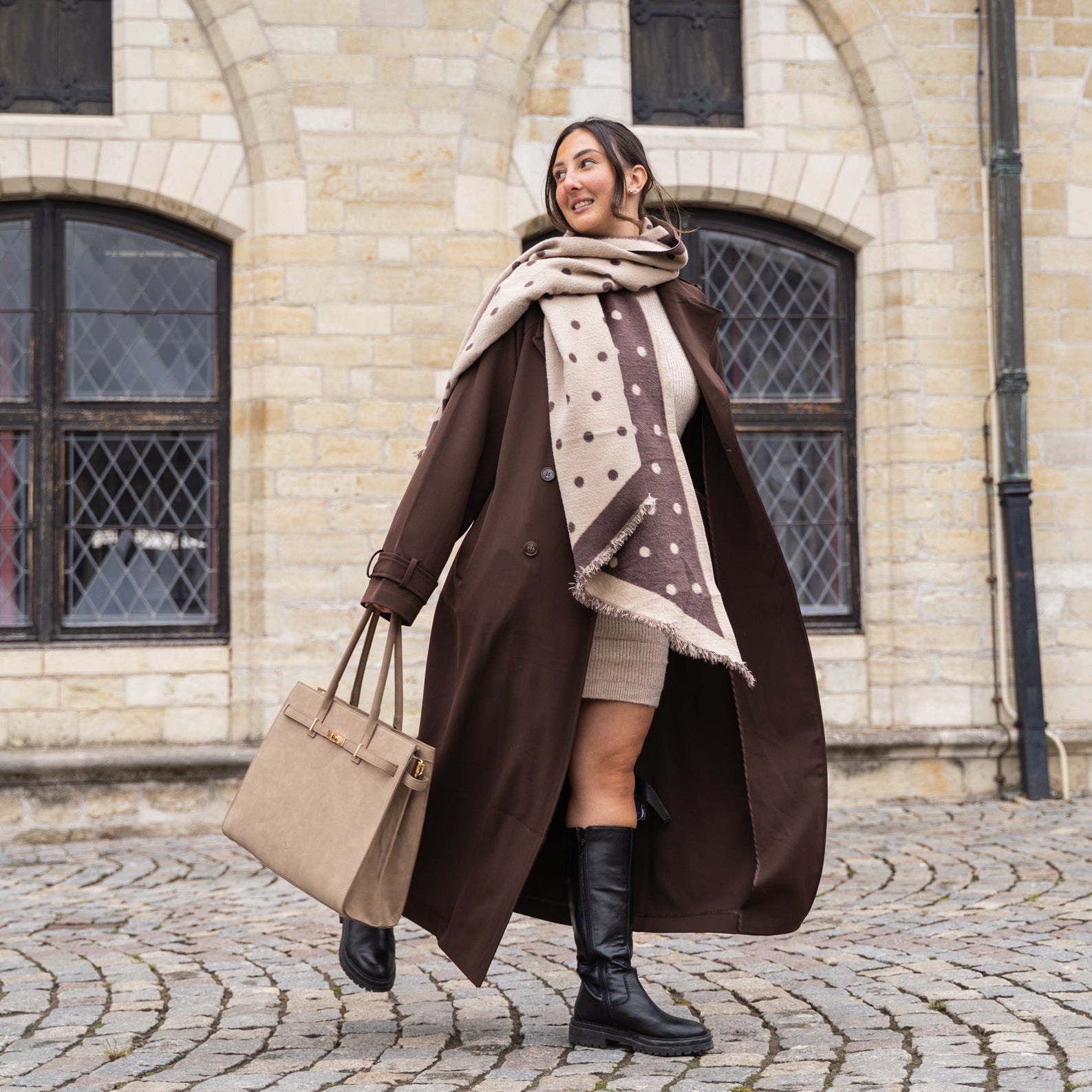The Hamptons Village - Suèdine Laptoptas 15.6” donkerbruin