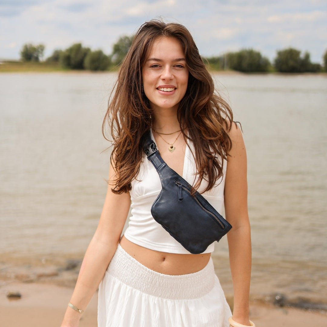 Gürteltasche 'Emmi' dunkelblau - CL 36063