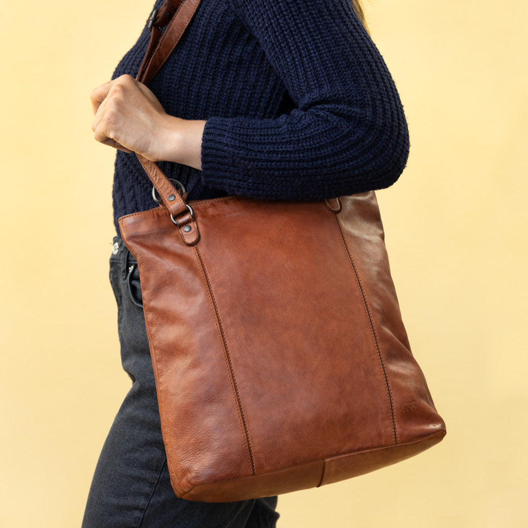 Rucksack/Umhängetasche 'Sandy' L Cognac
