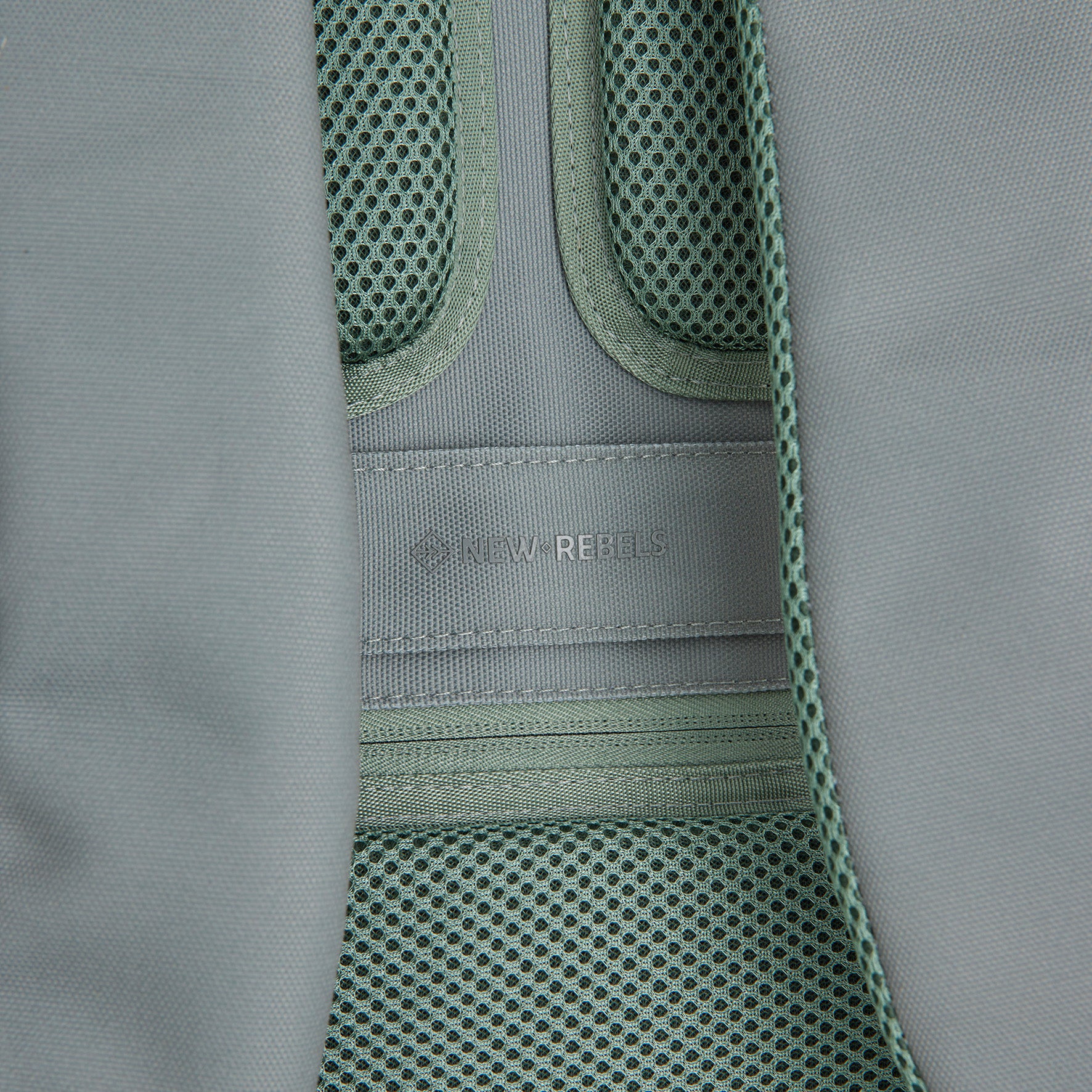 Valor Rucksack 'New York' 21L Salie Green