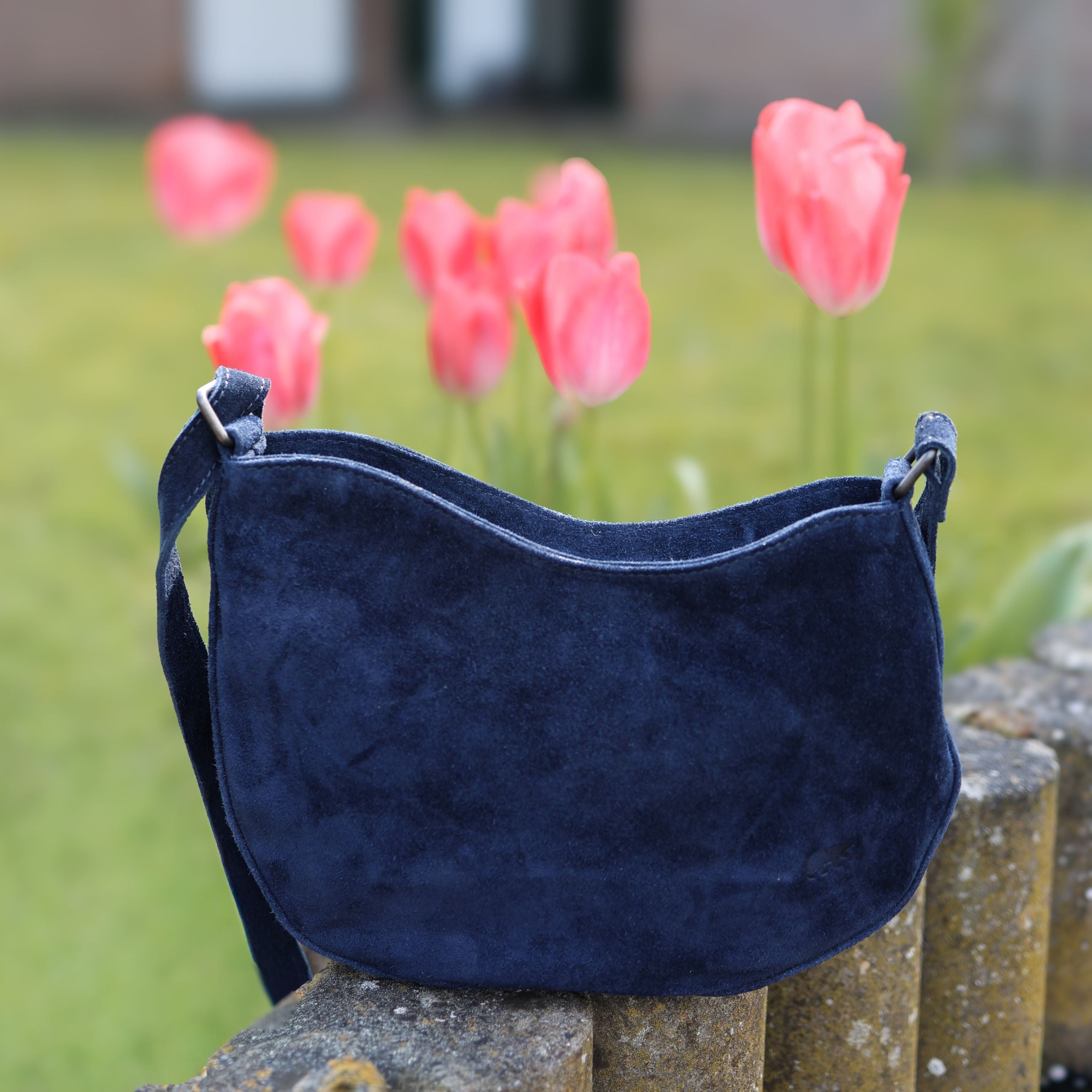 Velours Umhängetasche 'Tamara' Dunkelblau