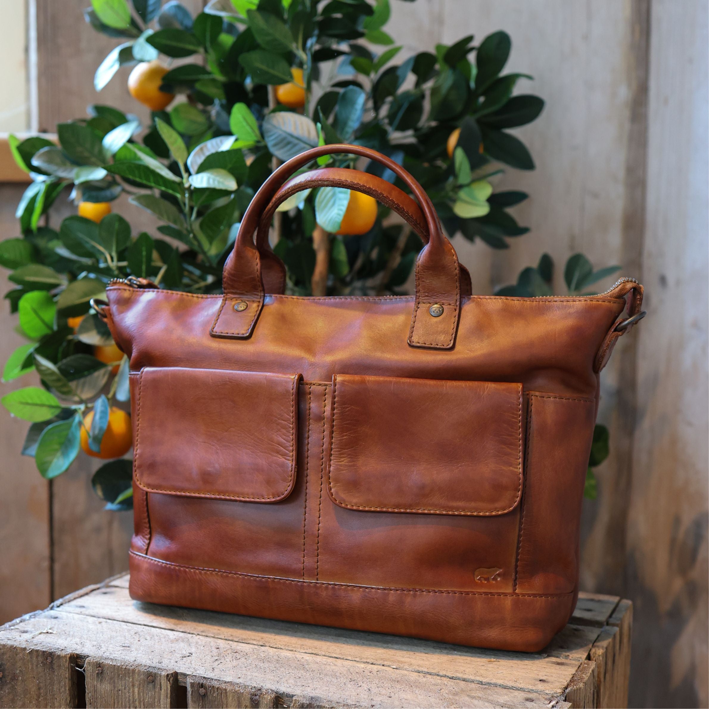 Hand-/Schultertasche 'Elin' Cognac