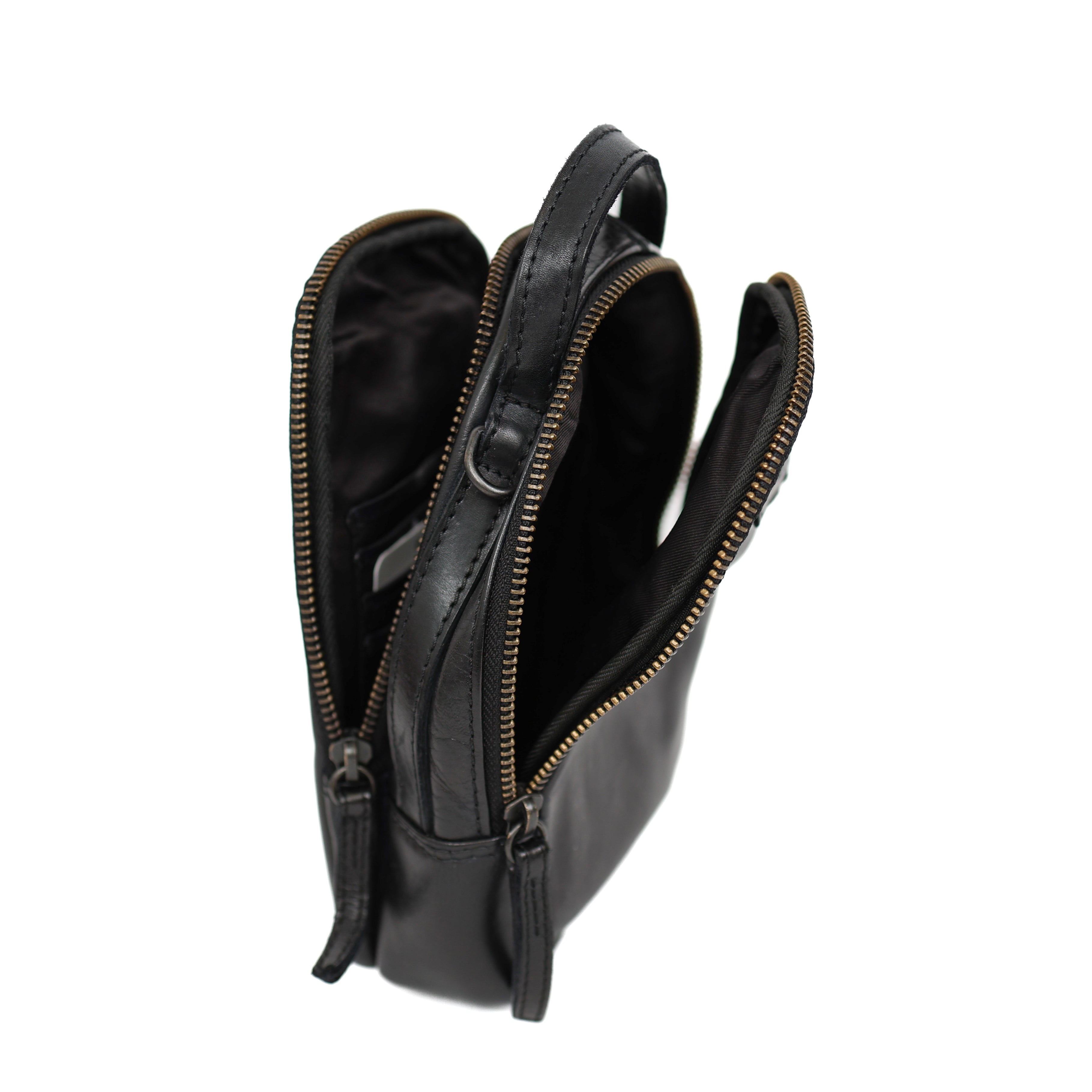 Kleine Umhängetasche mit Reißverschlüssen 'Bodhi' Schwarz