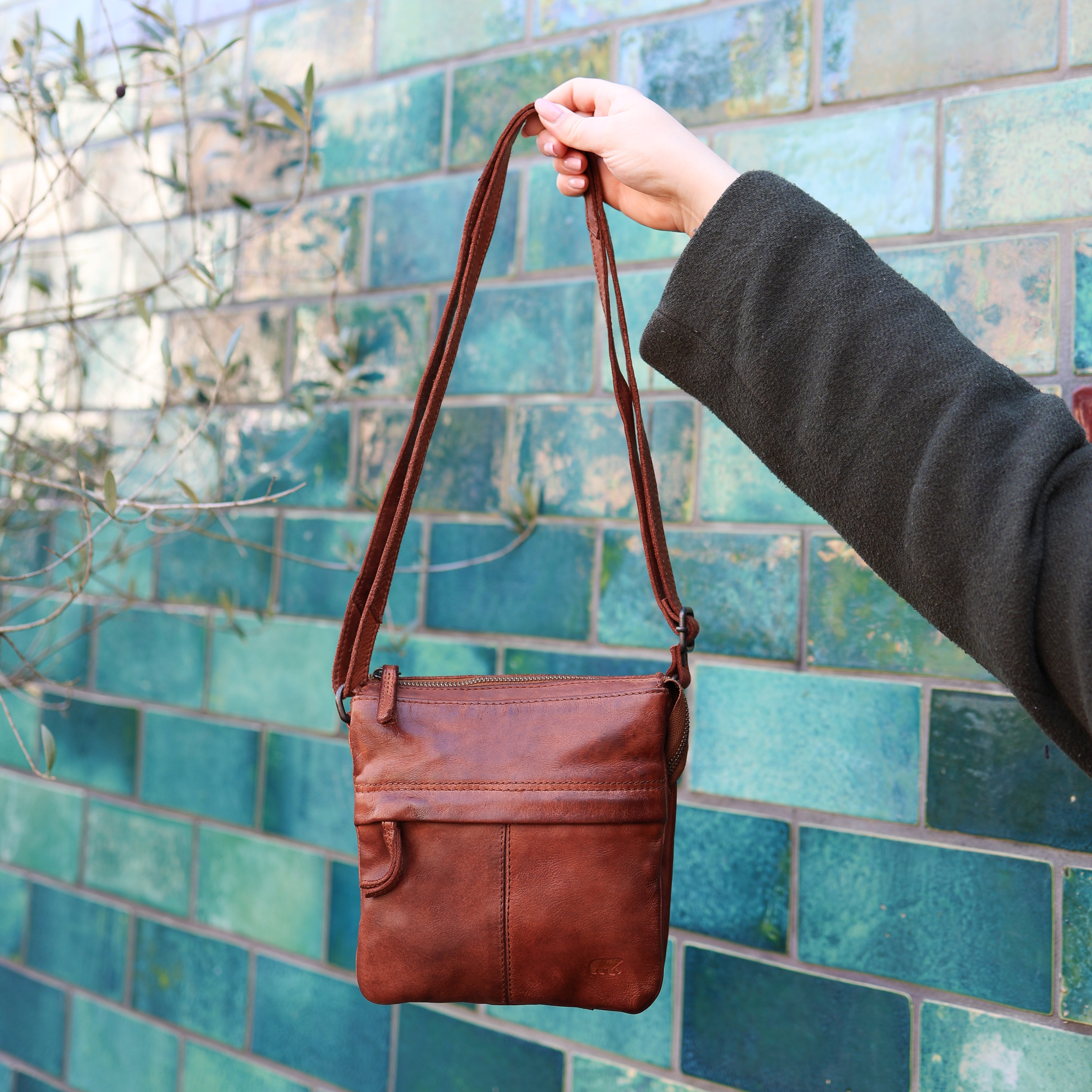 Kleine Umhängetasche 'Monique' Cognac