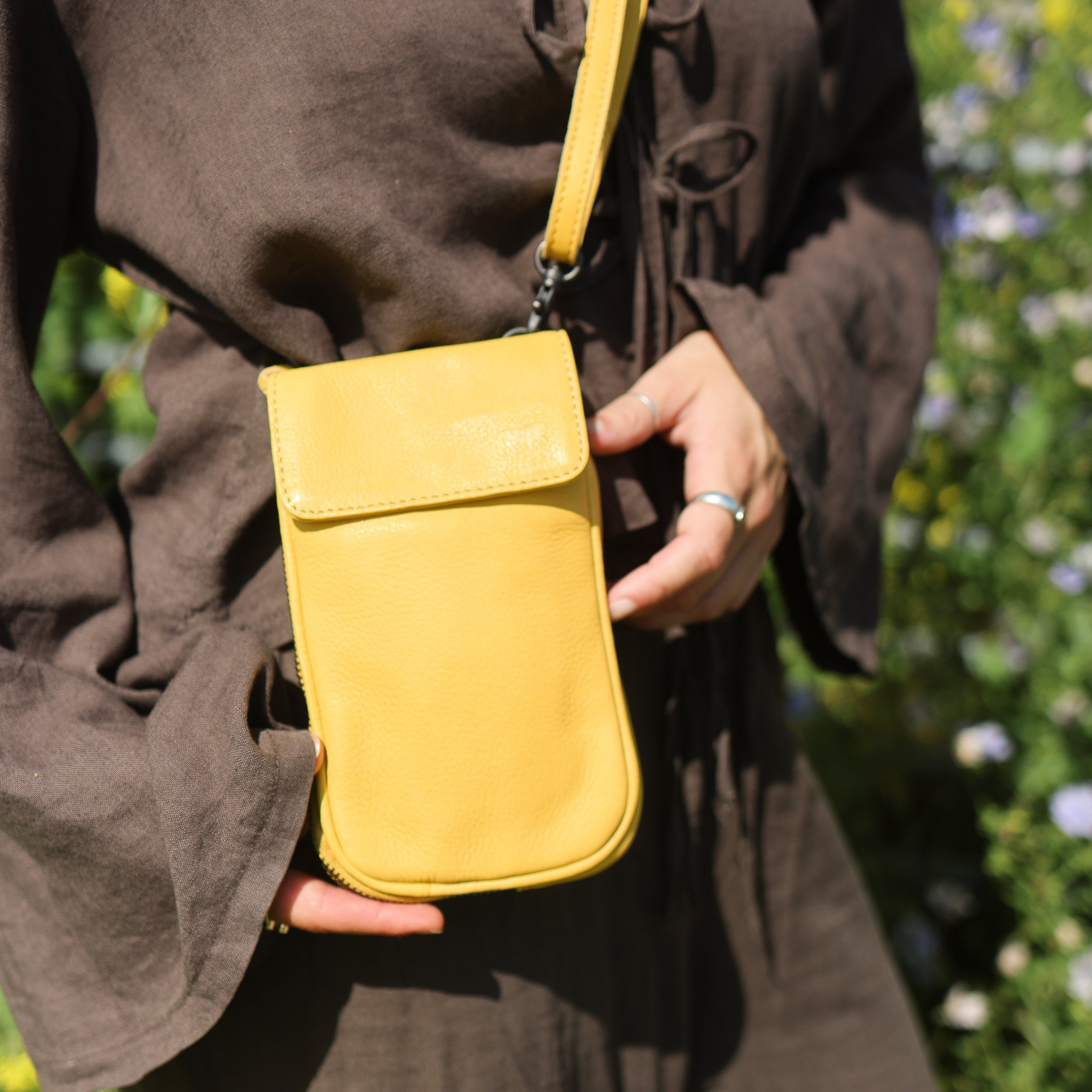 Handytasche 'Romee' Butter Yellow