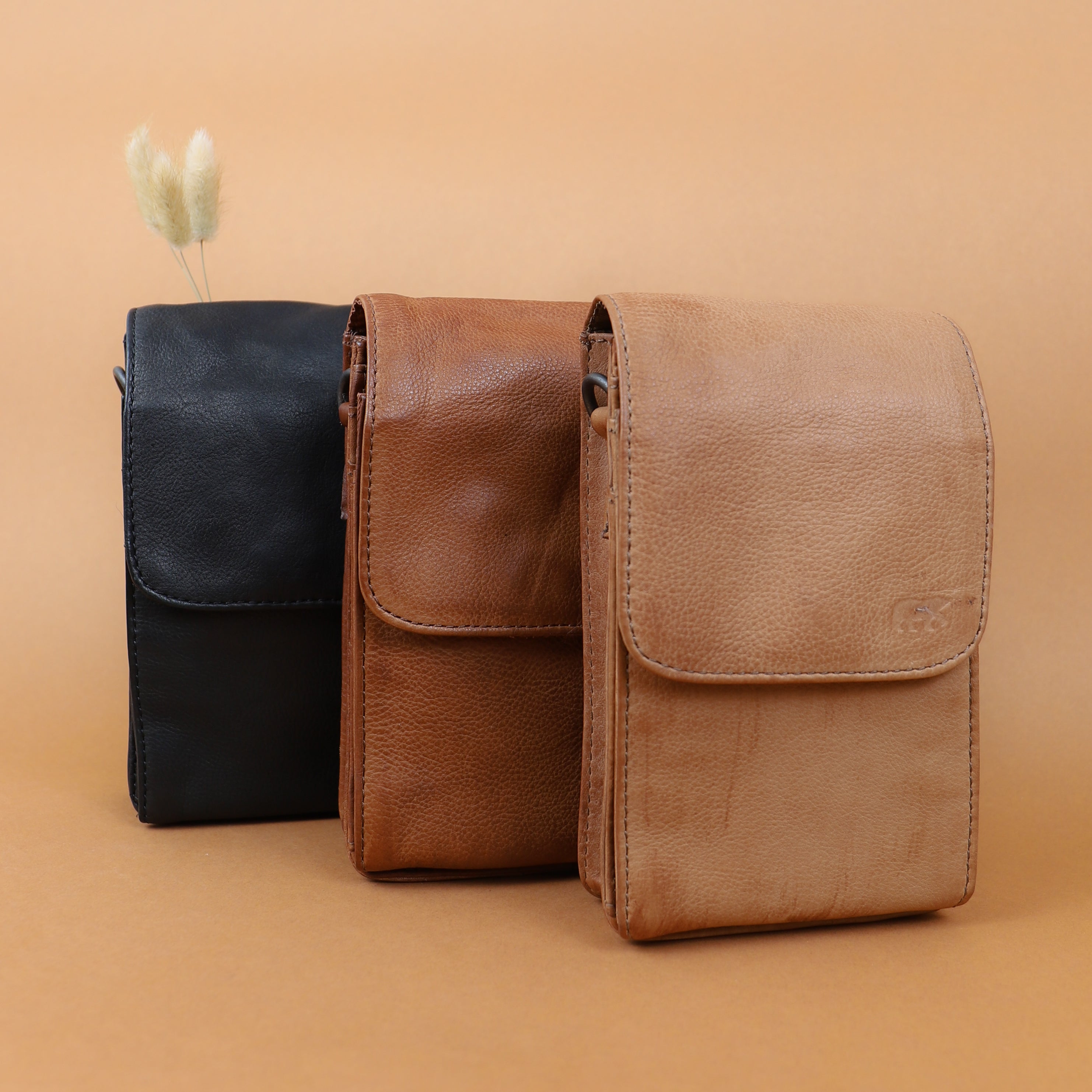 Umhängetasche 'Robbie' 2.0 Cognac