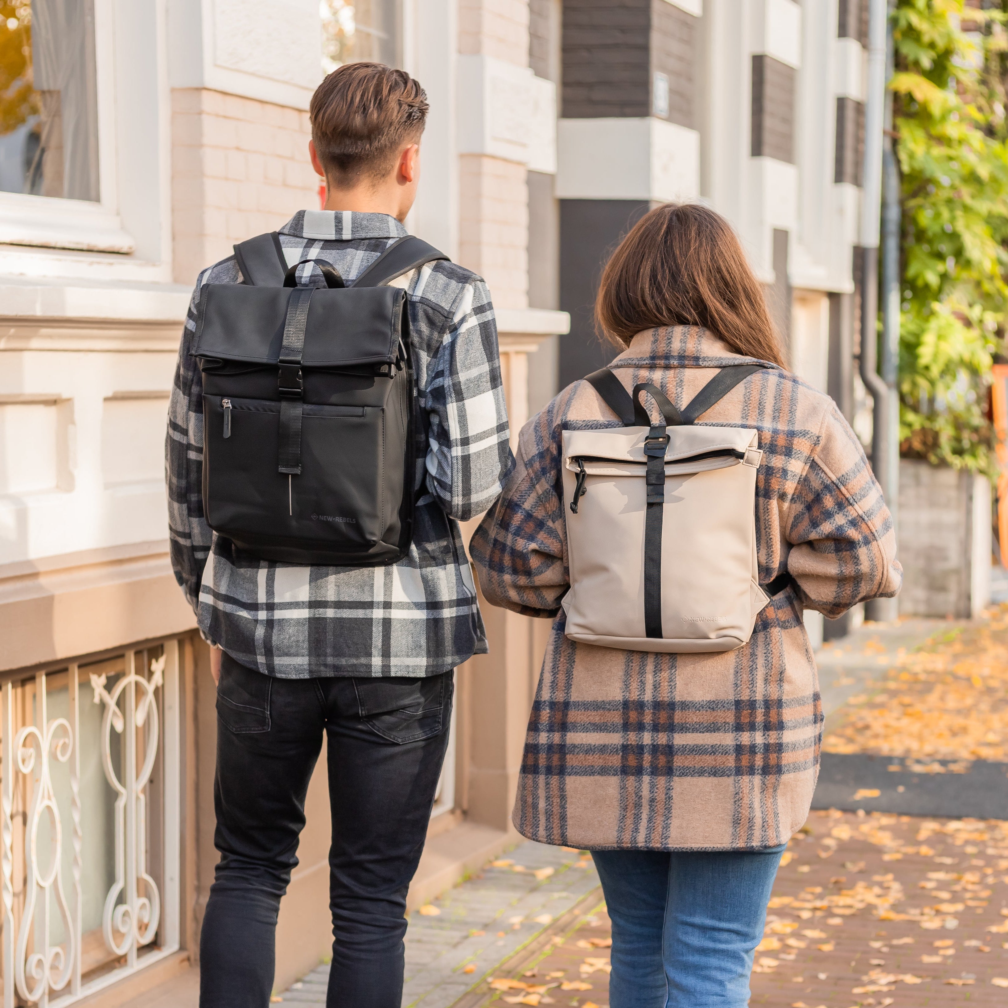 Mart – Wasserabweisender Mini Rolltop Rucksack 'Los Angeles' 7L Butter Yellow