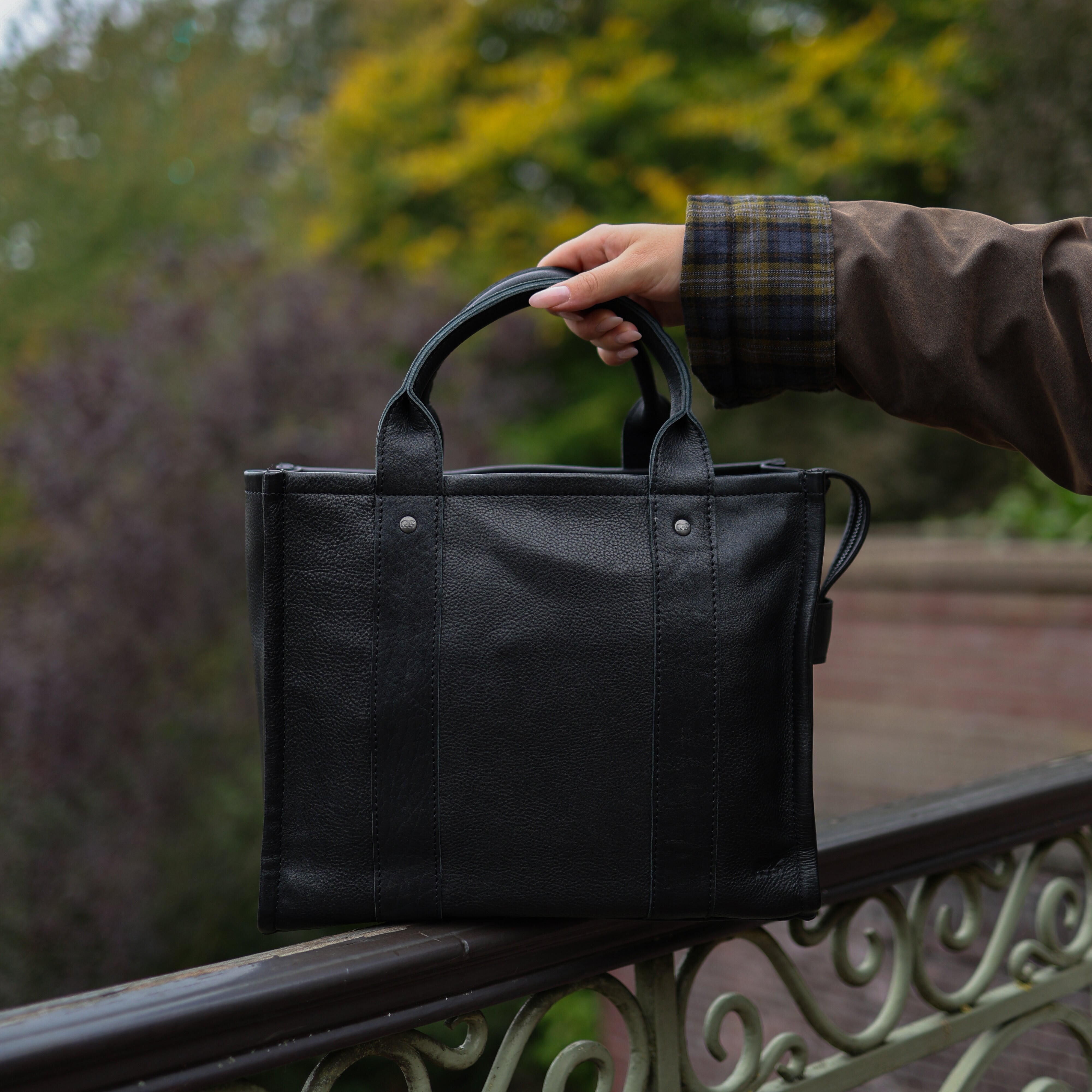 Tote Bag 'Pepe' L Schwarz