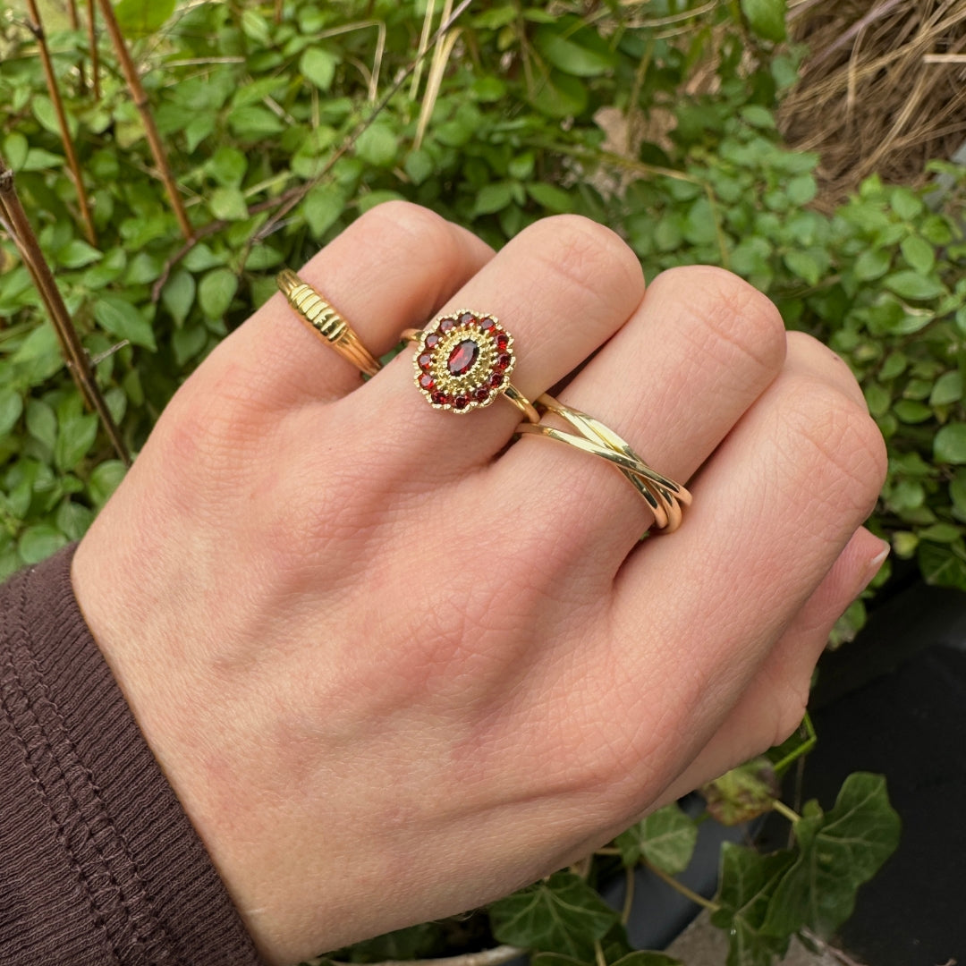 Kae Garnet Flower ring