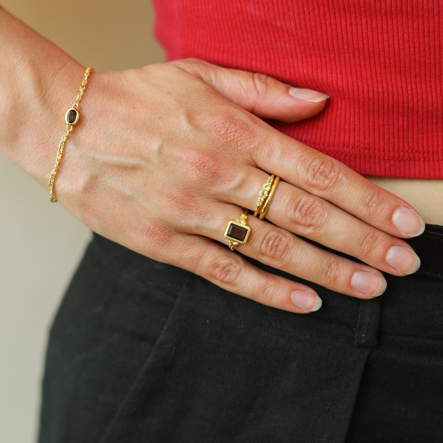 Vicky Smoky Square Ring