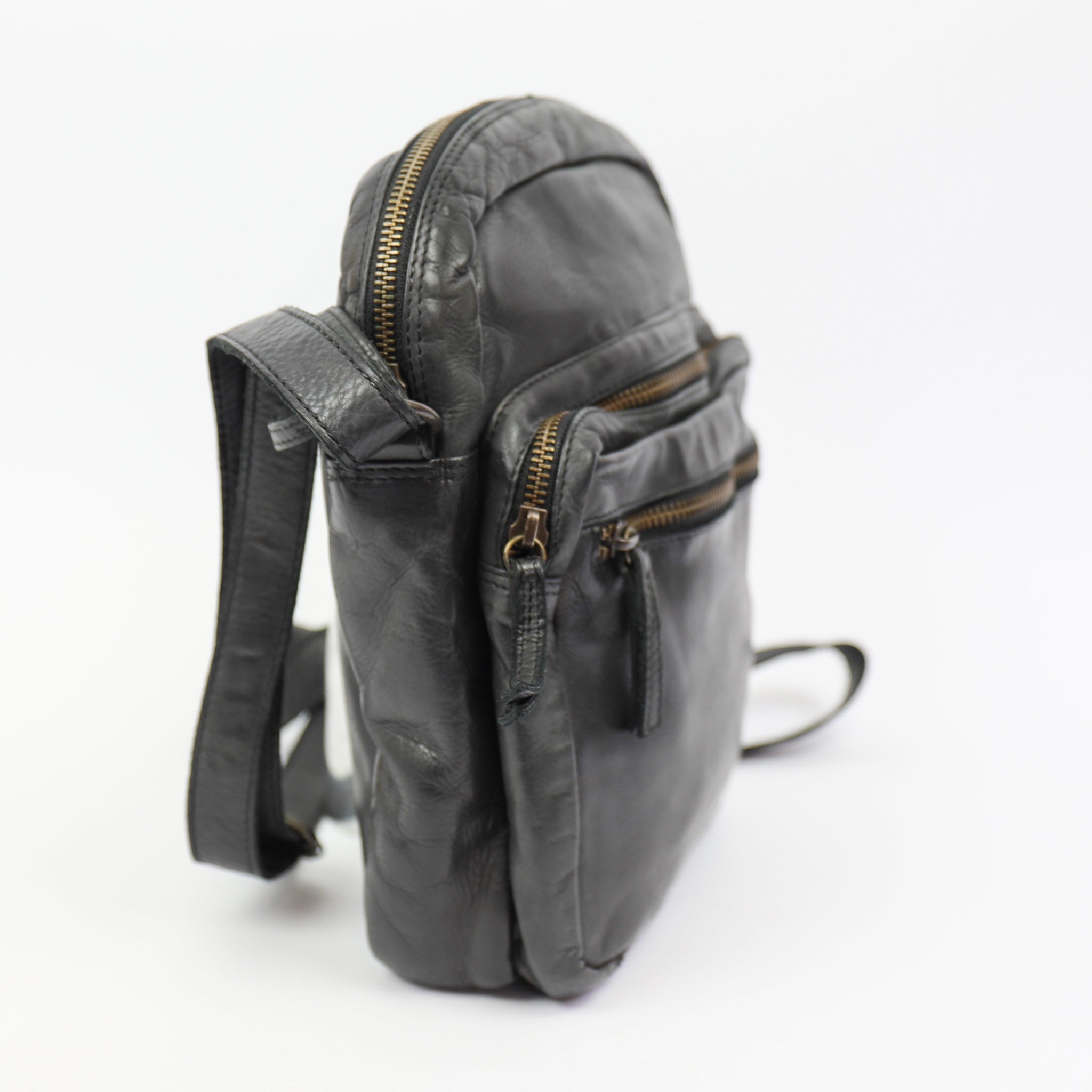 Umhängetasche 'Edwin' - CL 36641 schwarz
