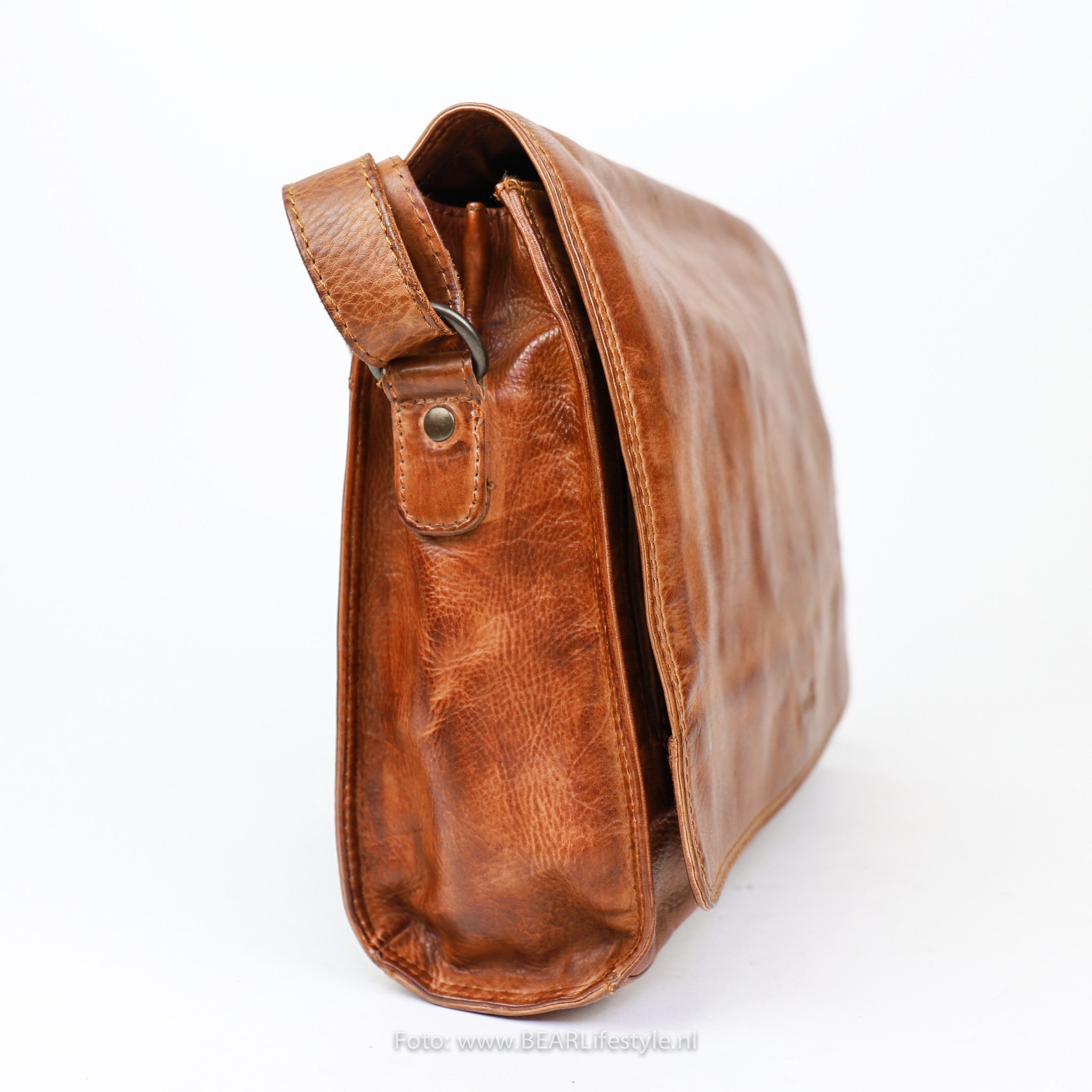 Umhängetasche 'Hanna' cognac - CL 40027