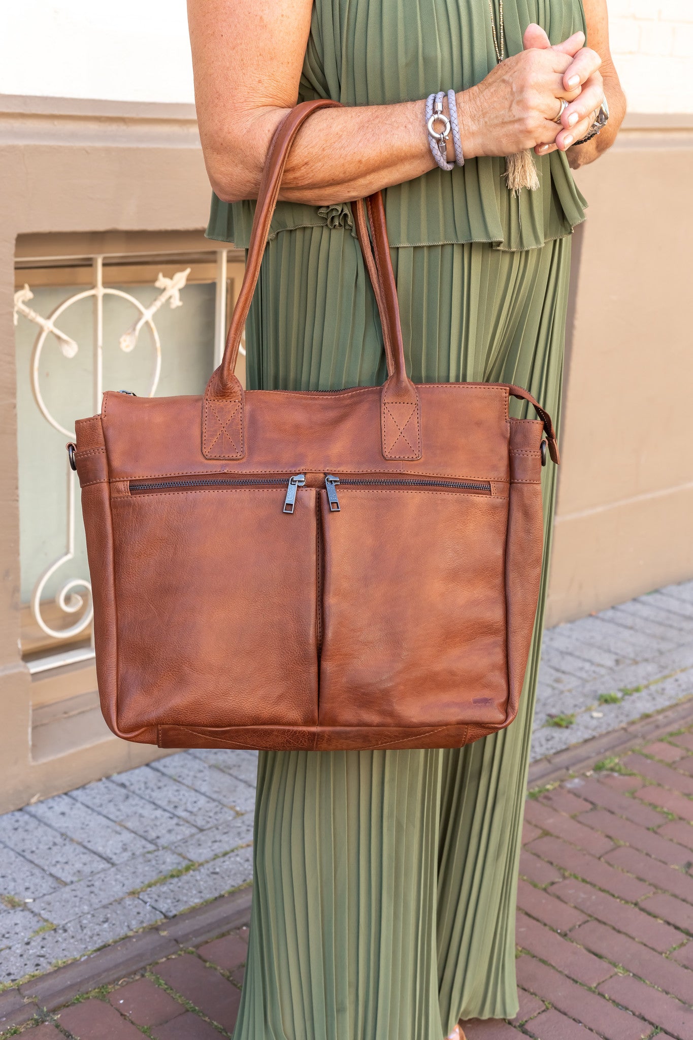 Hand-/Umhängetasche 'Binni' cognac - CP 1657