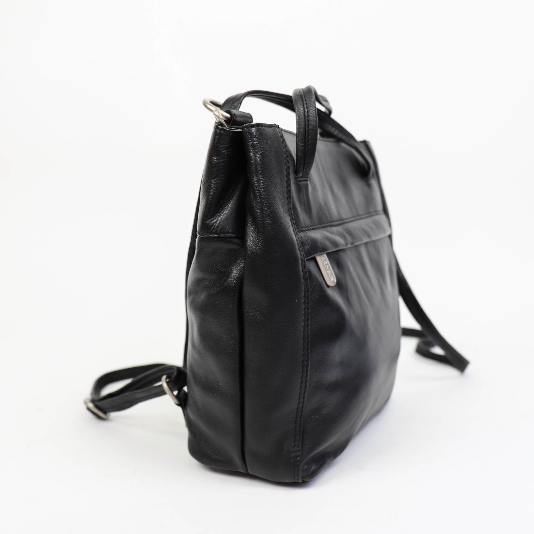 Rucksack/Umhängetasche 'Sandy' schwarz - B 6029