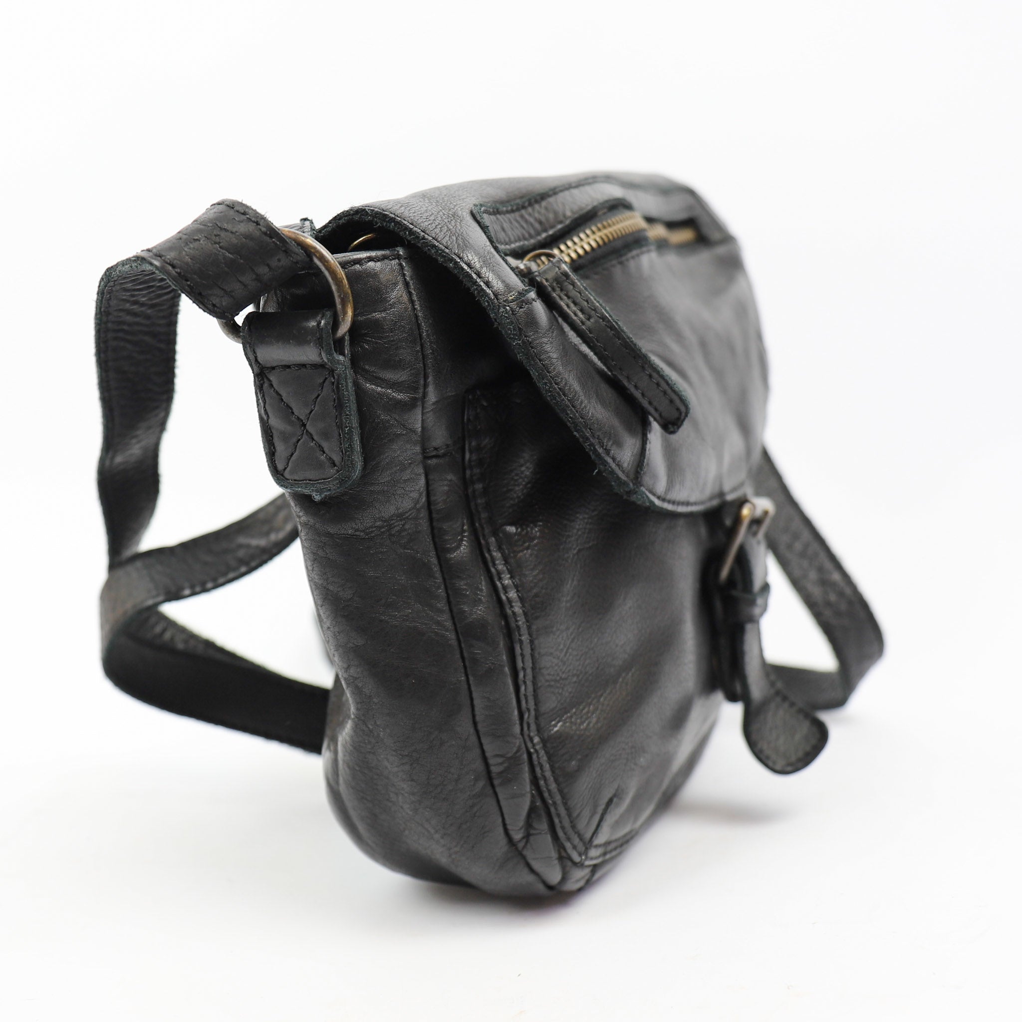 Umhängetasche 'Mattea' schwarz - CL 32609