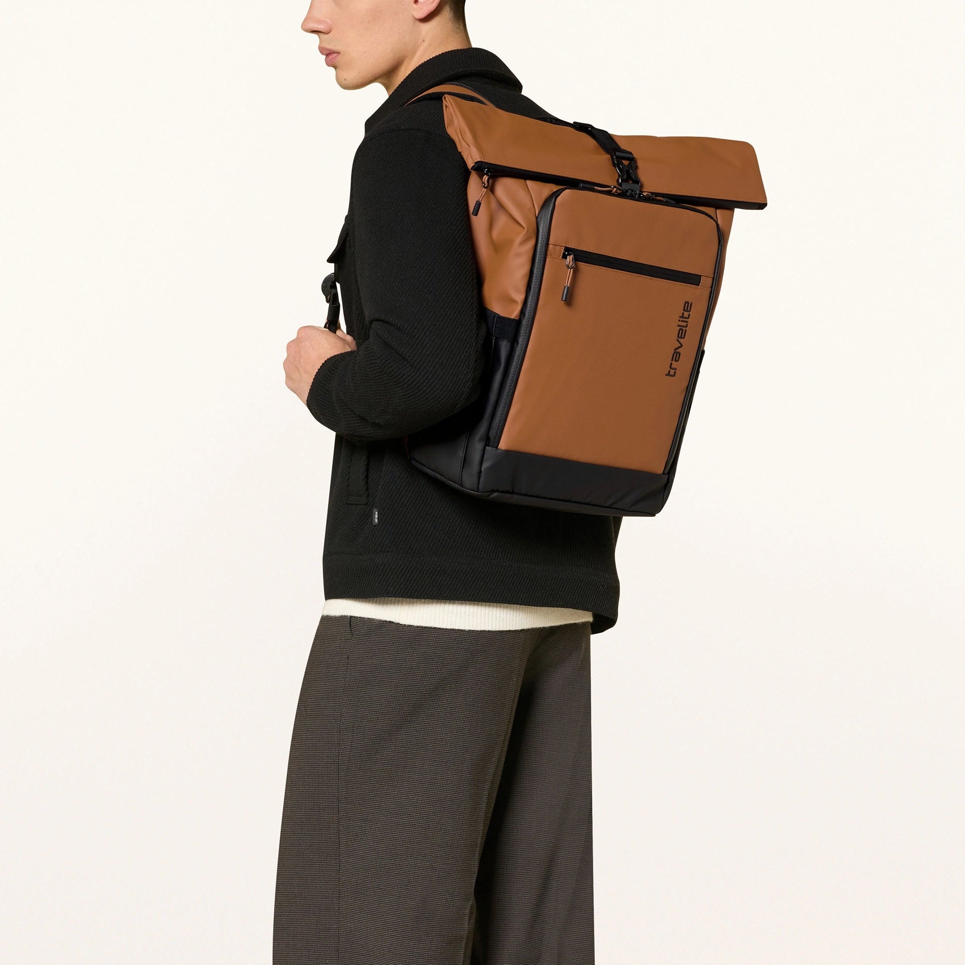 Briize - Wasserabweisender Rollup Rucksack M 15.6” Curry