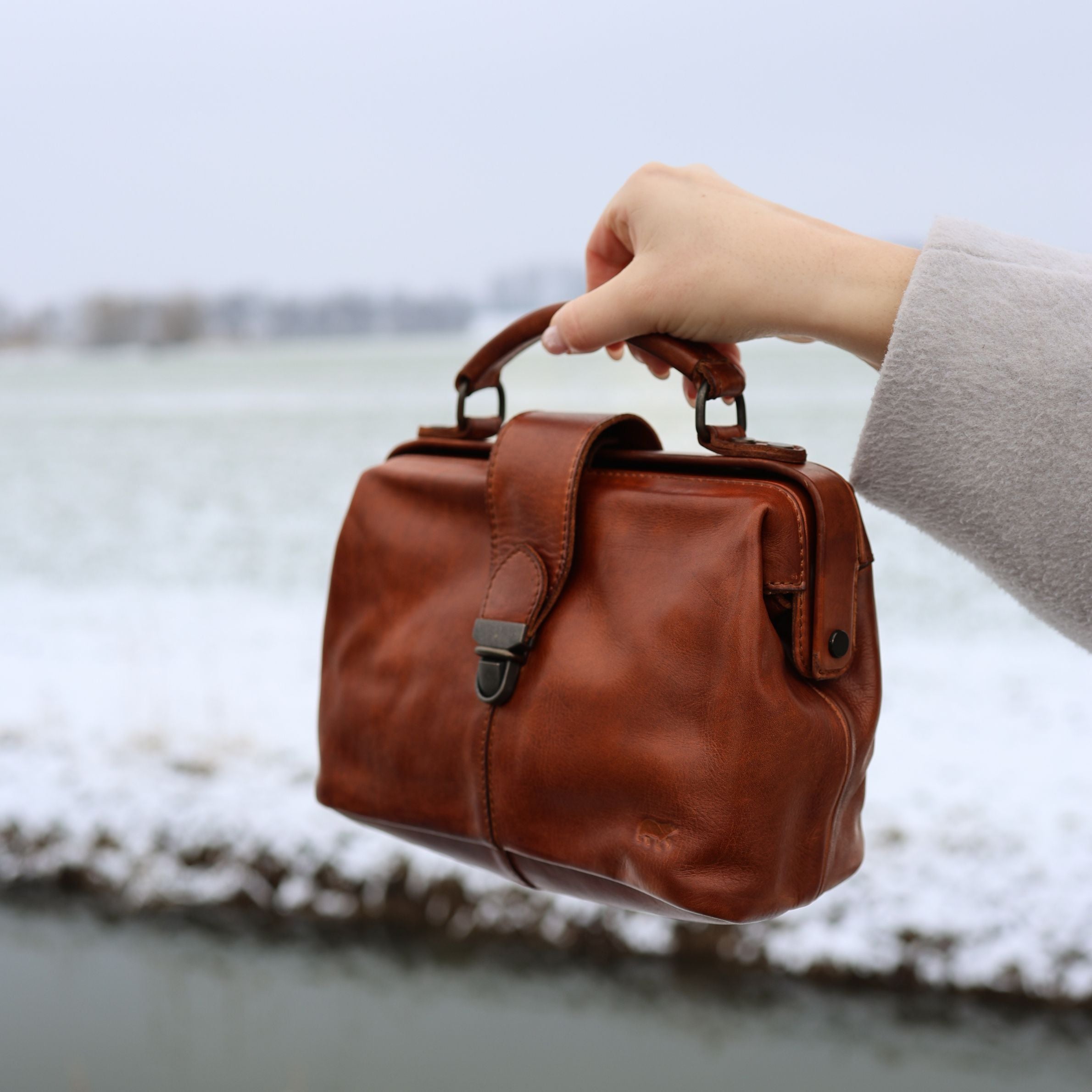 Mini-Arzttasche 'Julia' M Cognac