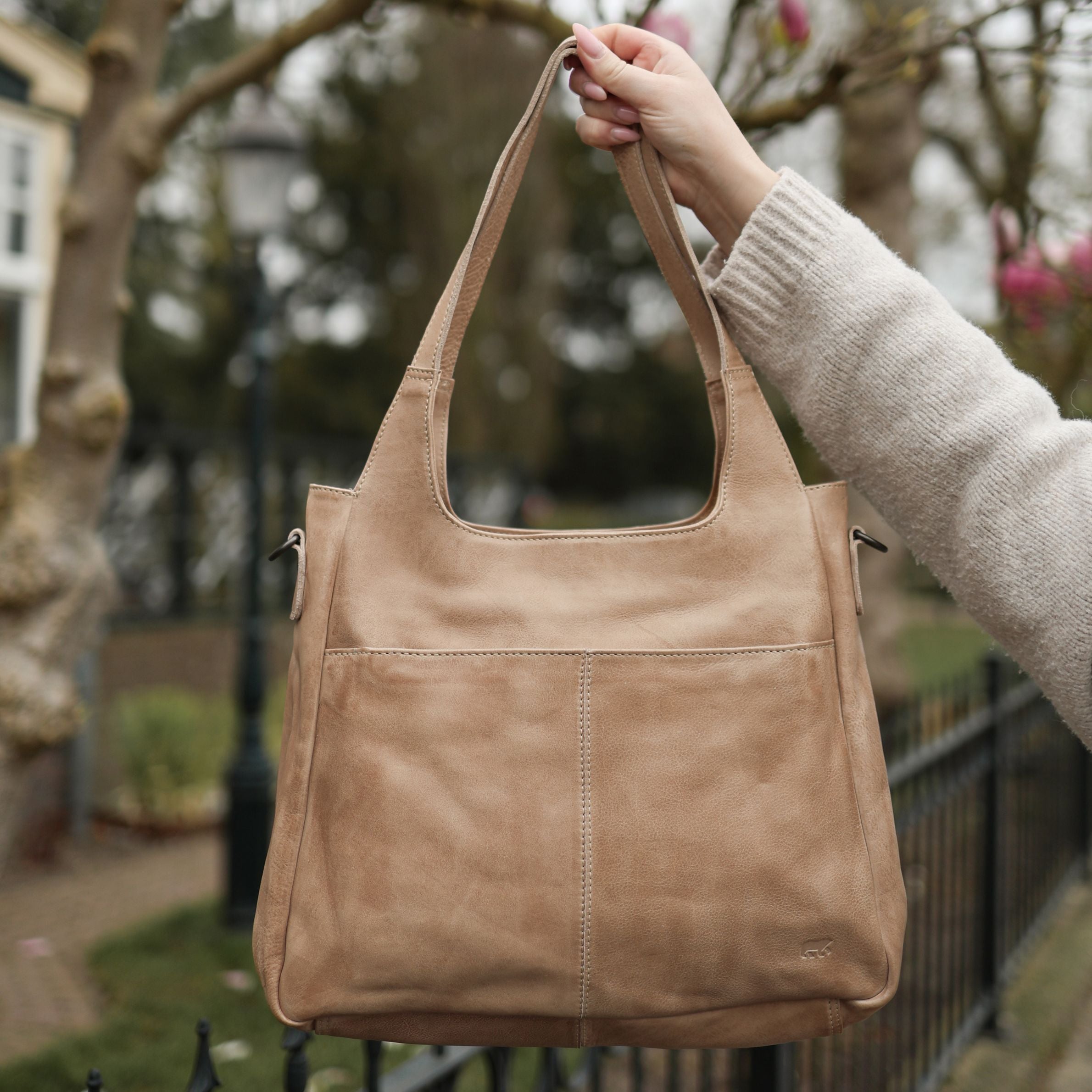 Hand-/Umhängetasche 'Els' Beige