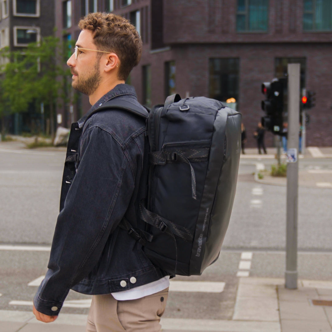 Venture Line - Duffle Bag M black
