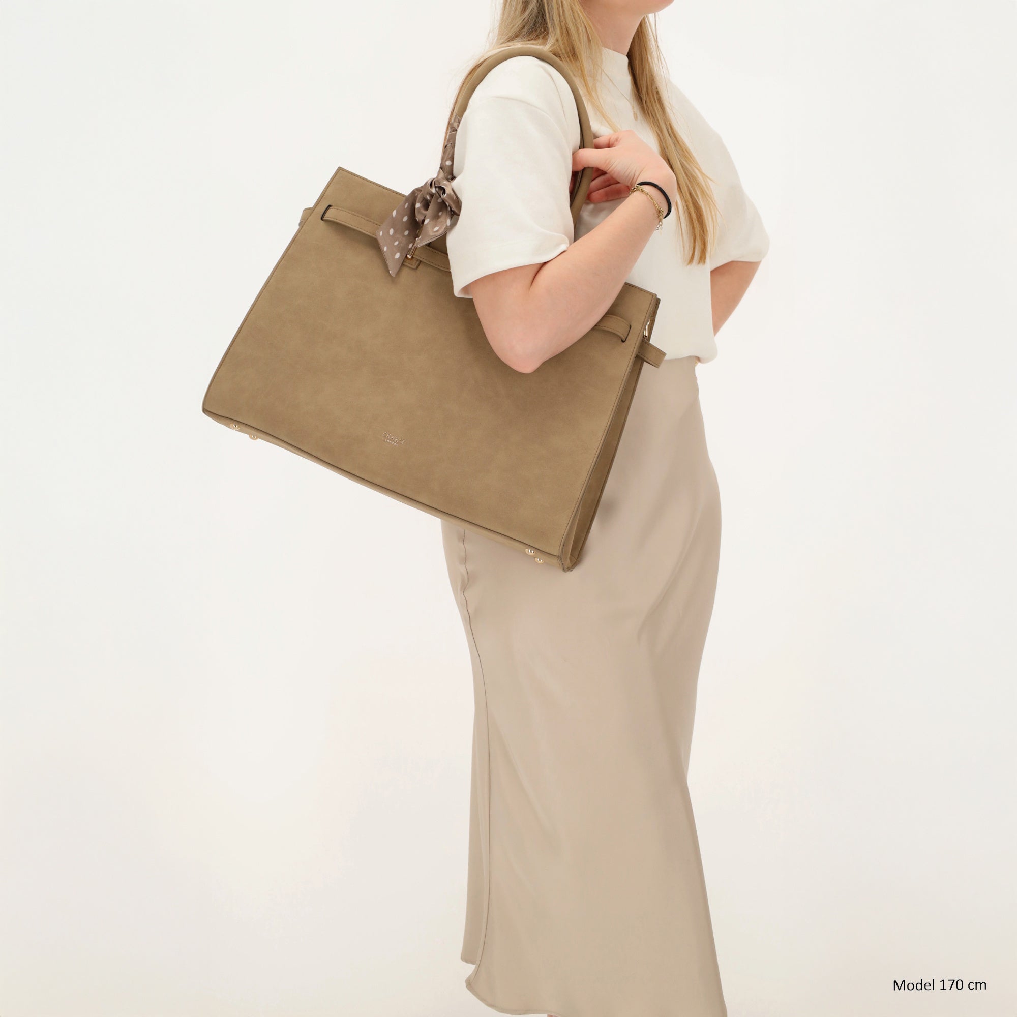 The Hamptons Village - Suèdine Laptoptas 15.6” taupe