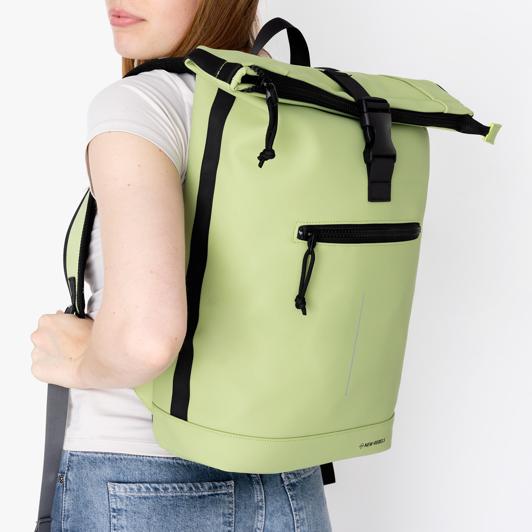 Wasserabweisender Rucksack 'Mart' 16L Matt Green