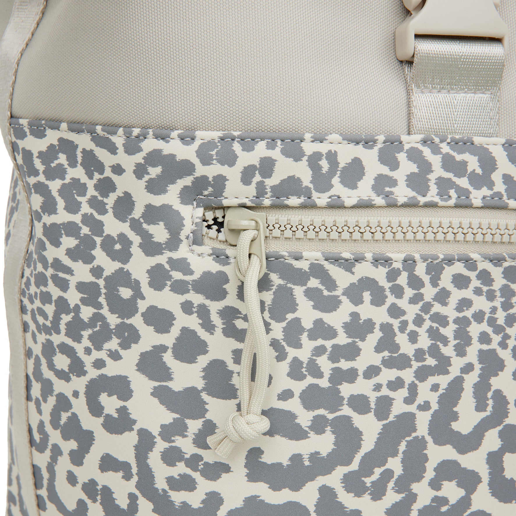 Urban Leopard - Wasserabweisender Rolltop-Rucksack 'New York' 21L Beige