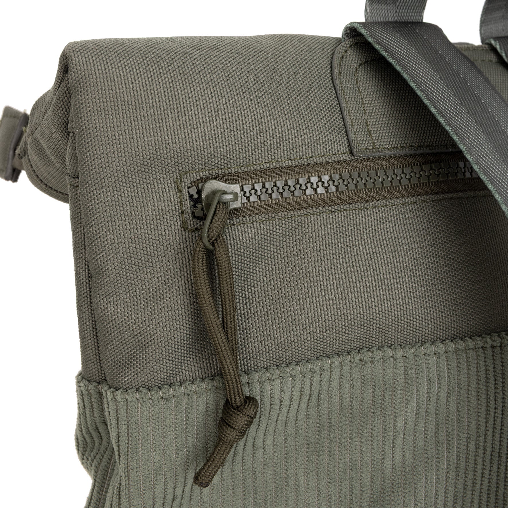 Ribbi - Rolrugzakje 'Los Angeles' mini sage green 7L