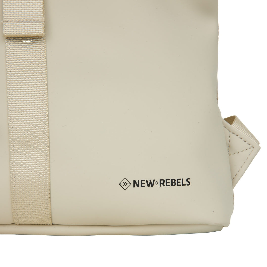 Branson - Mini waterafstotend rolltop rugzakje 'Los Angeles' 7L beige
