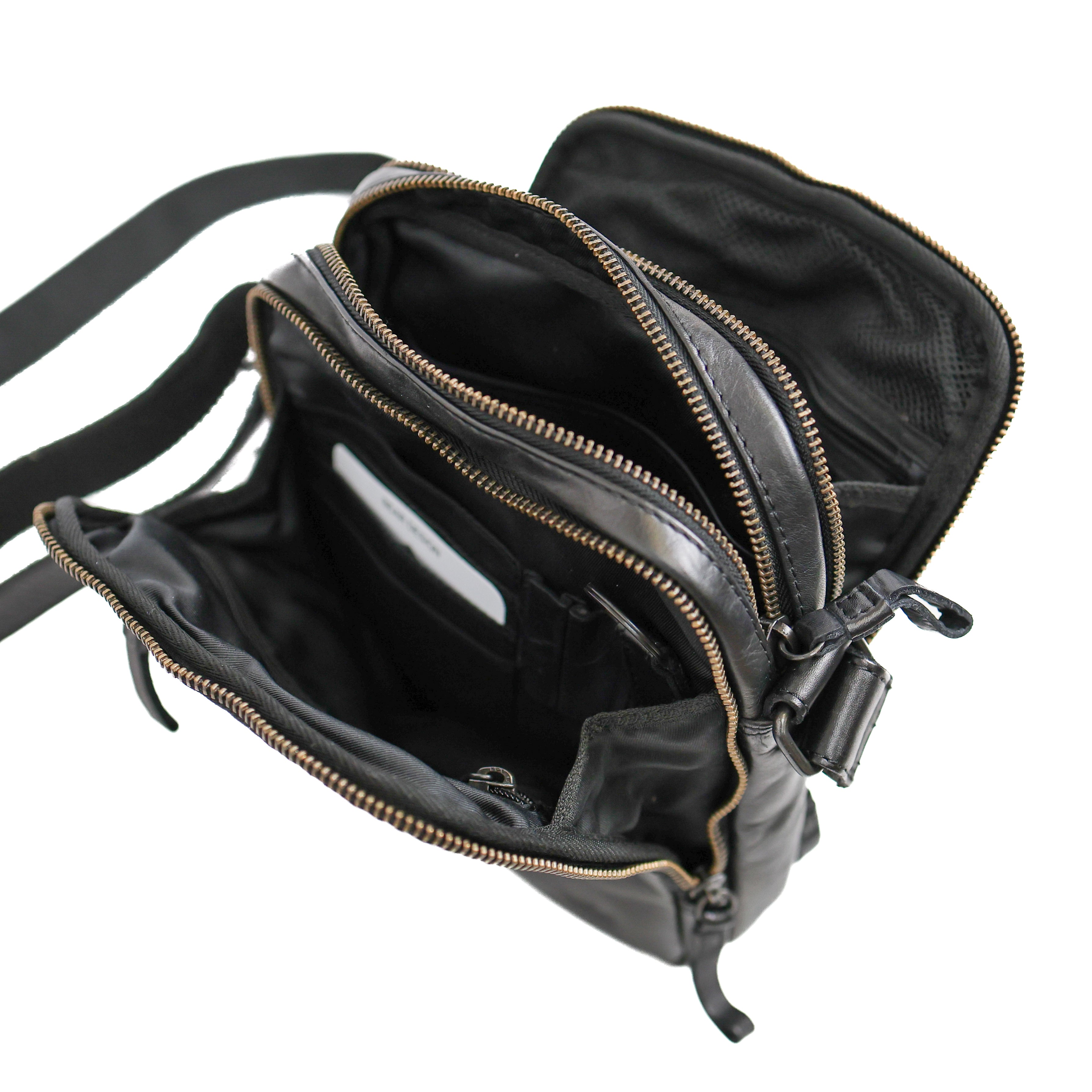 Crossbody/Reisetasche 'Renny' schwarz