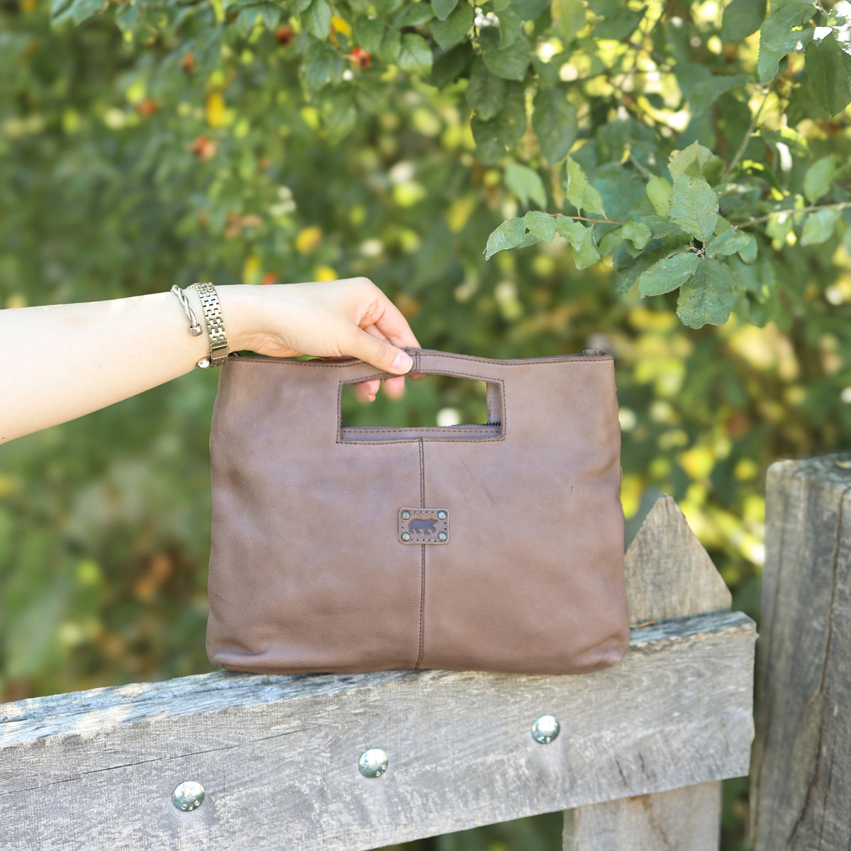 Clutch-/Umhängetasche 'Feline' Taupe