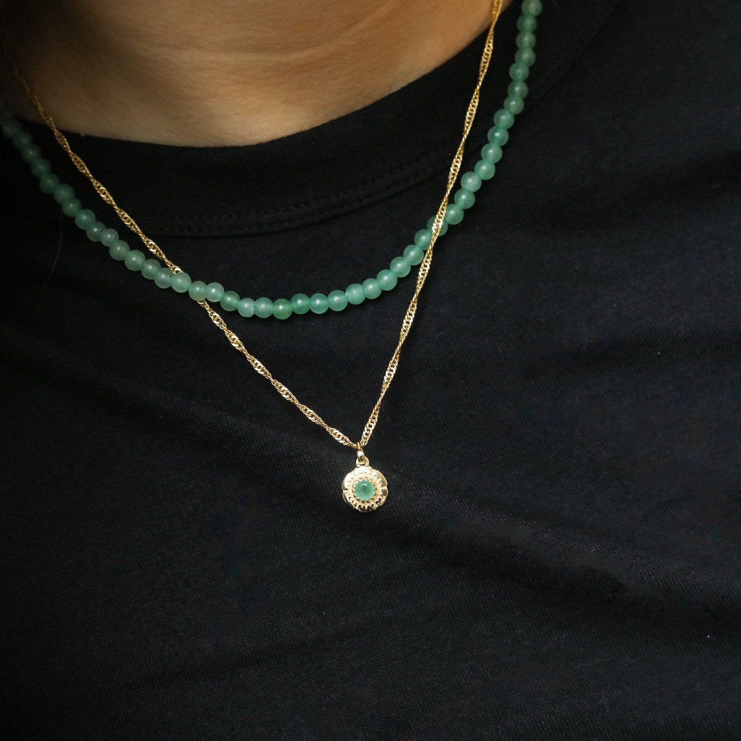 Vintage Smaragd Blumen Anhänger | 14 Karat Gold