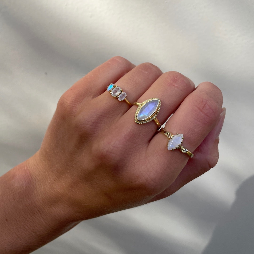 Vintage Triple Moonstone Ring