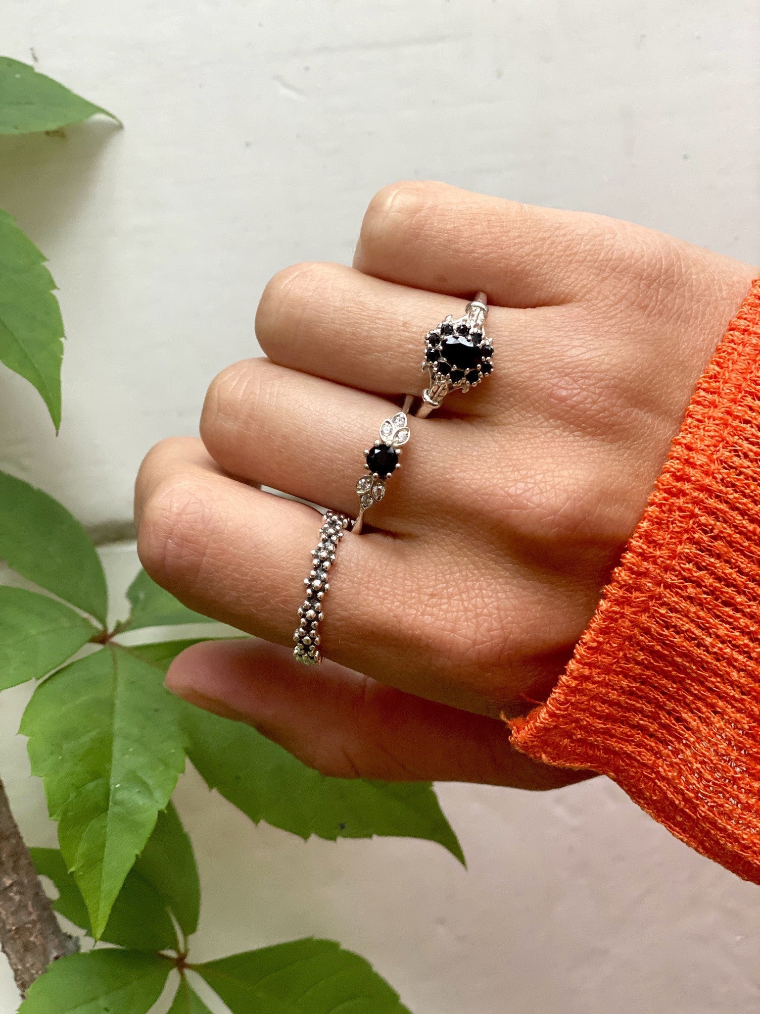 Vintage Onyx Flower Ring